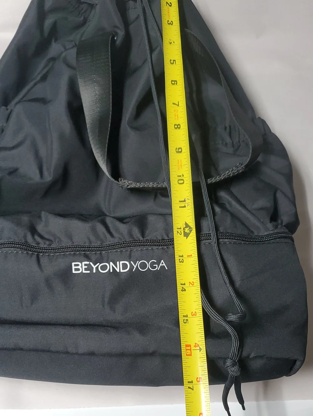 BEYOND YOGA Black Convertible Gym Bag Nylon Shoulder Tote-Backpack Travel School